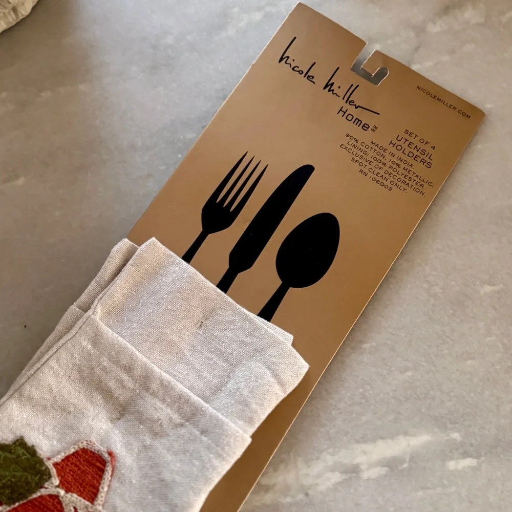 NWT Nicole Miller Home Pumpkin Utensil Holders - set of 4